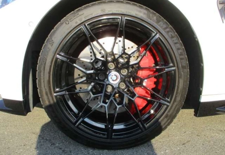BMW M4 Белый