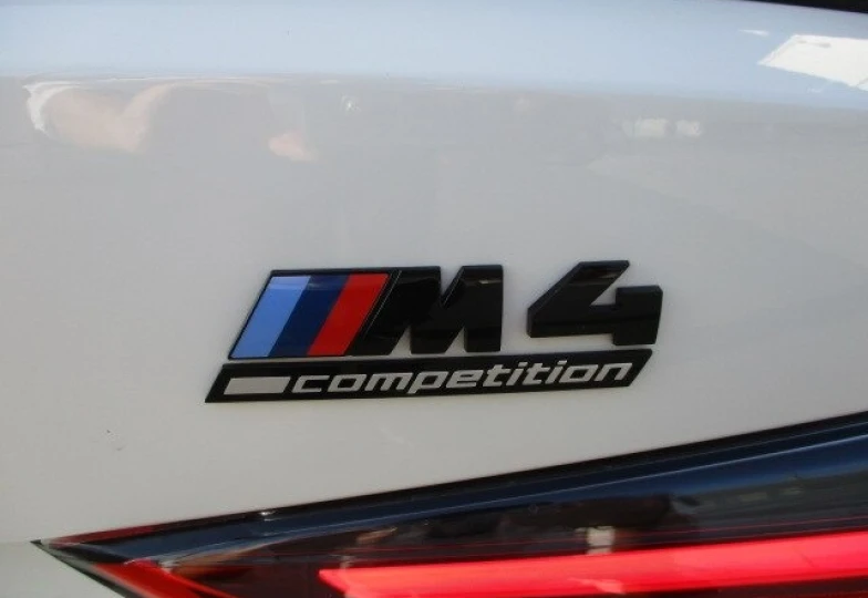 BMW M4 Белый