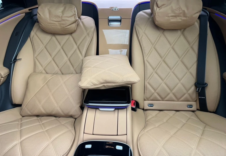 Mercedes S class Бежевый