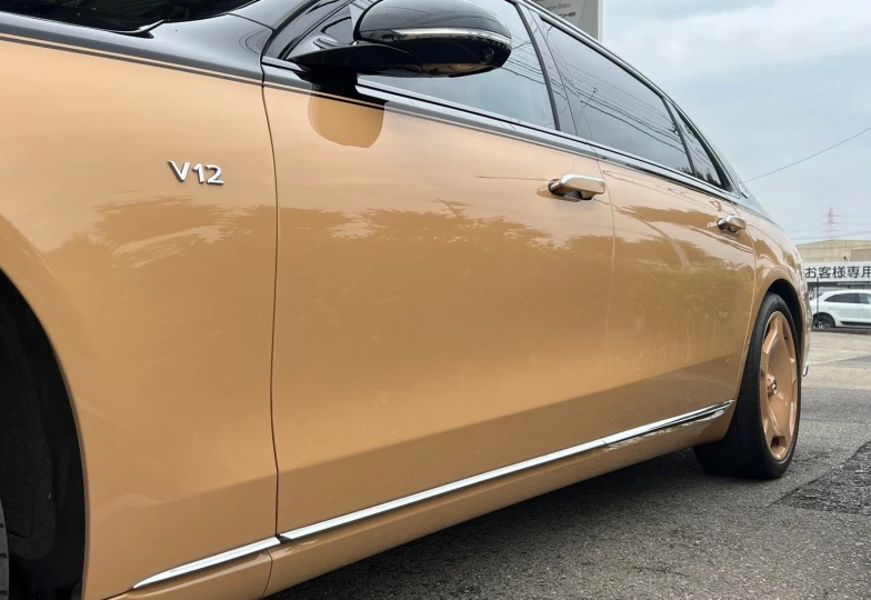 Mercedes S class Бежевый