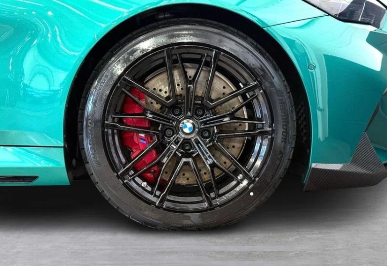 BMW M5 Бирюзовый