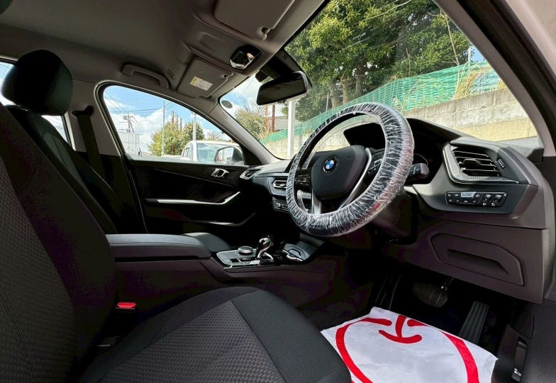 BMW 1 series Белый