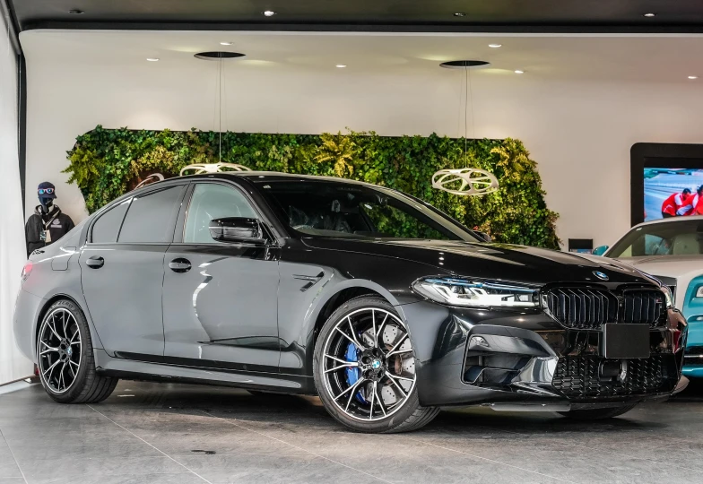 BMW M5 Черный