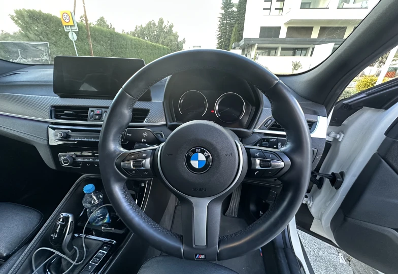 BMW X2 White