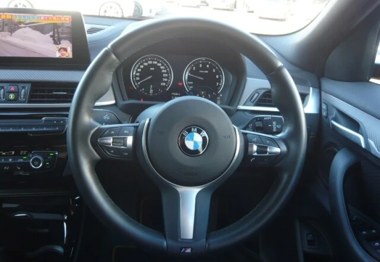 BMW X2 Оранжевый