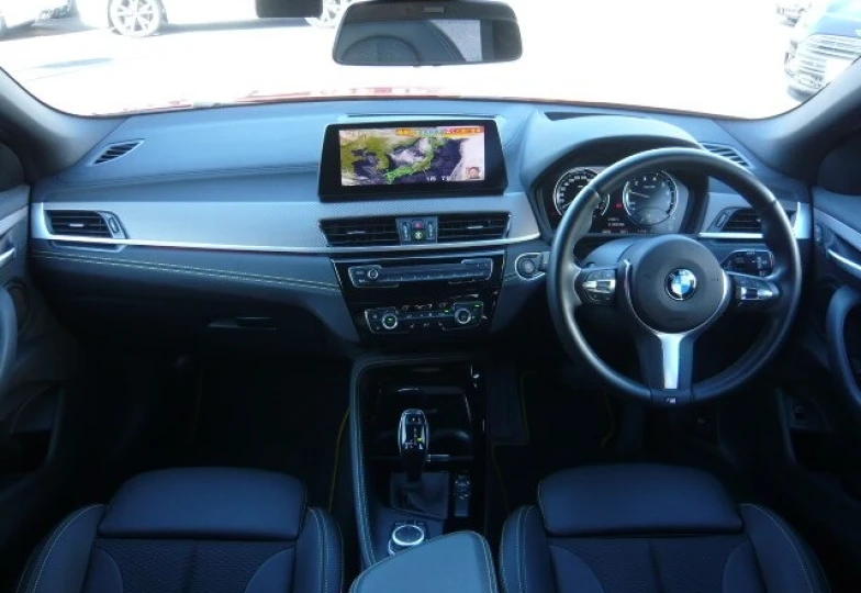 BMW X2 Оранжевый