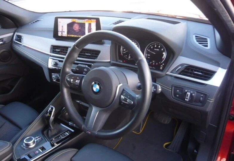 BMW X2 Оранжевый