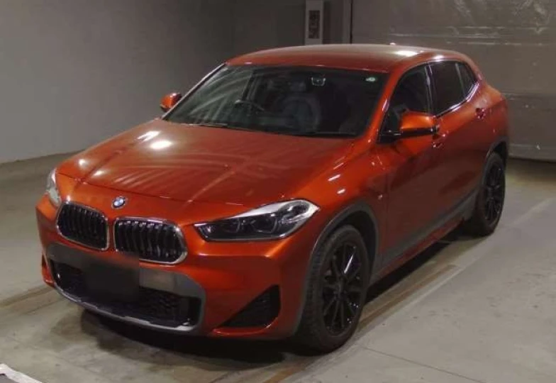 BMW X2 Оранжевый