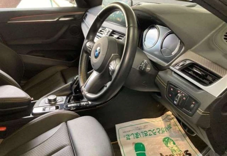 BMW X2 Оранжевый