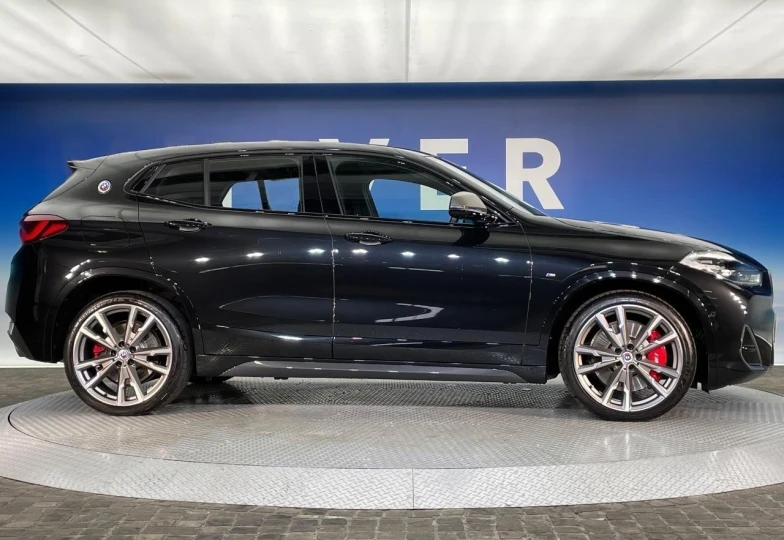 BMW X2 Black