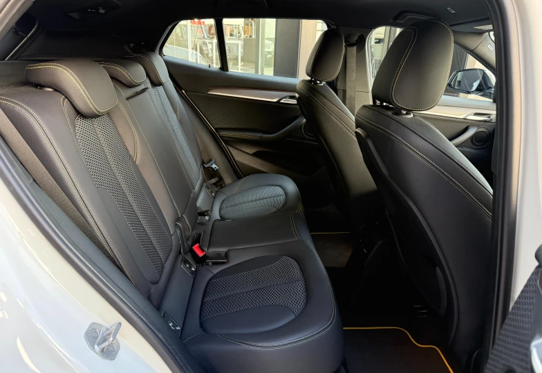 BMW X2 Белый