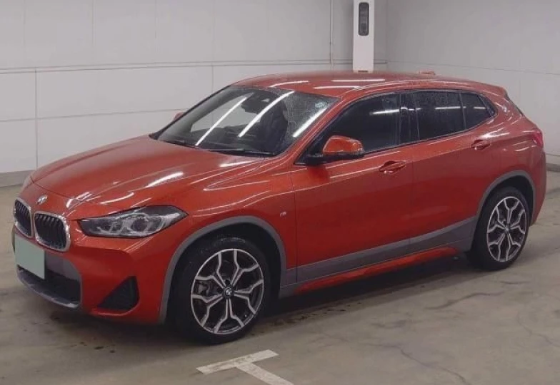 BMW X2 Orange