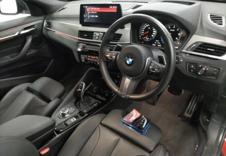 BMW X2 Orange