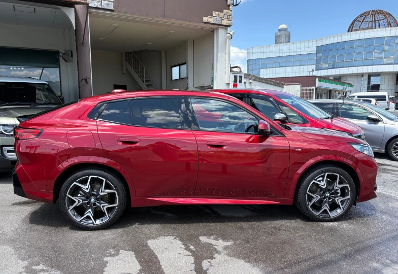 BMW X2 Red