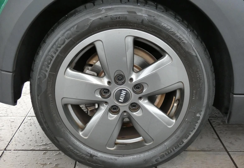Mini Hatch Зеленый