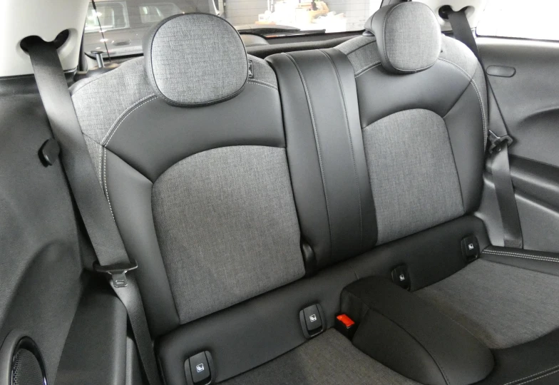 Mini Hatch Зеленый