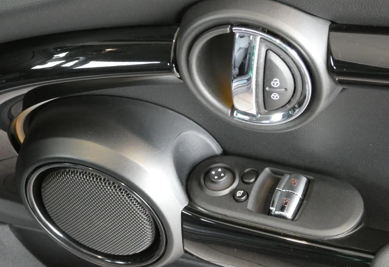 Mini Hatch Зеленый