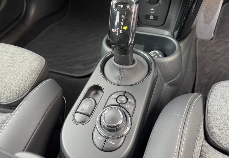 Mini Hatch Grey