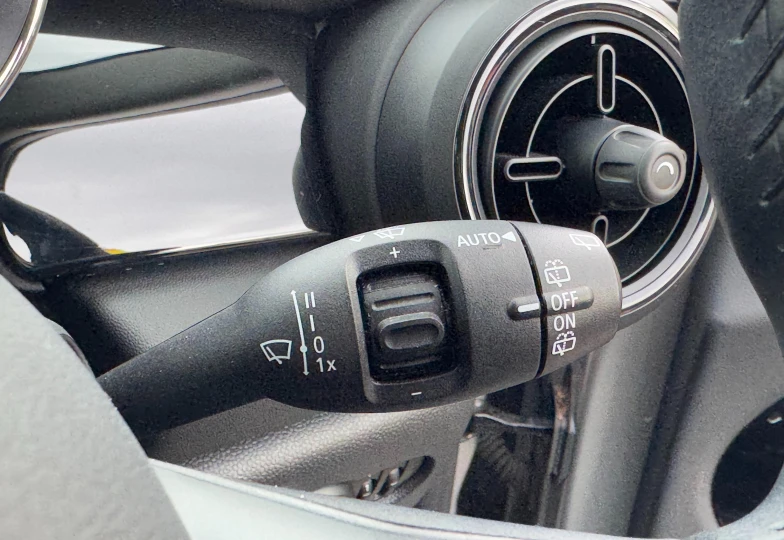 Mini Hatch Grey