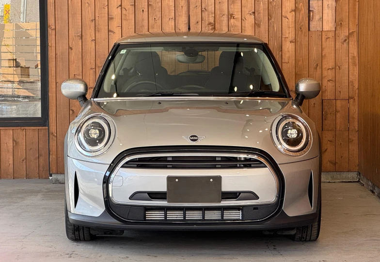 Mini Hatch Серый