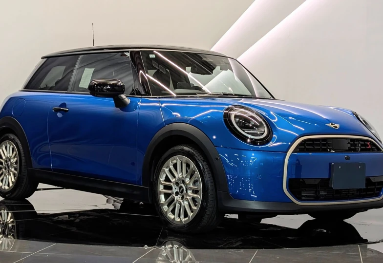 Mini Hatch Синий