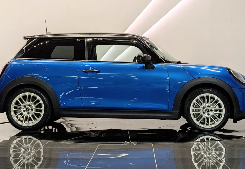 Mini Hatch Синий