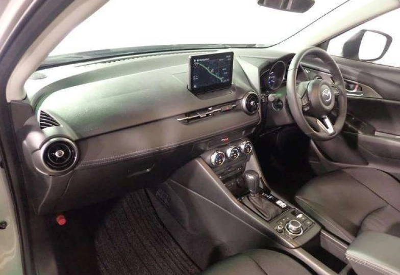 Mazda CX-3 Бежевый