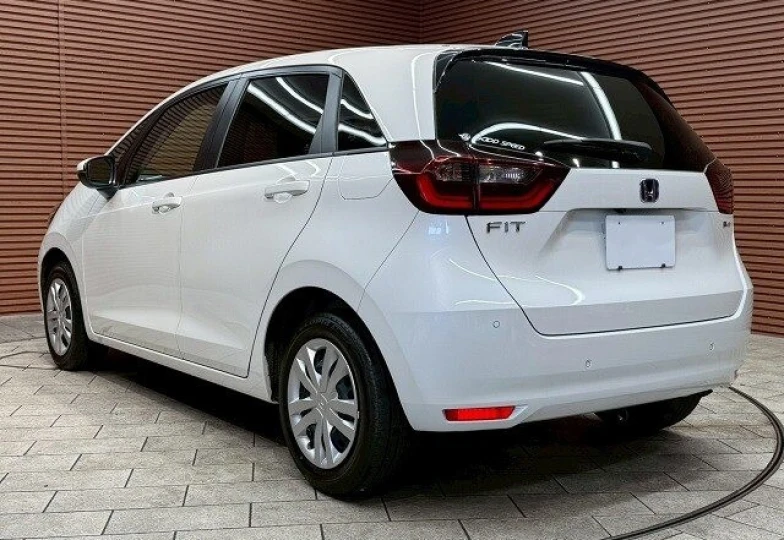 Honda Fit White