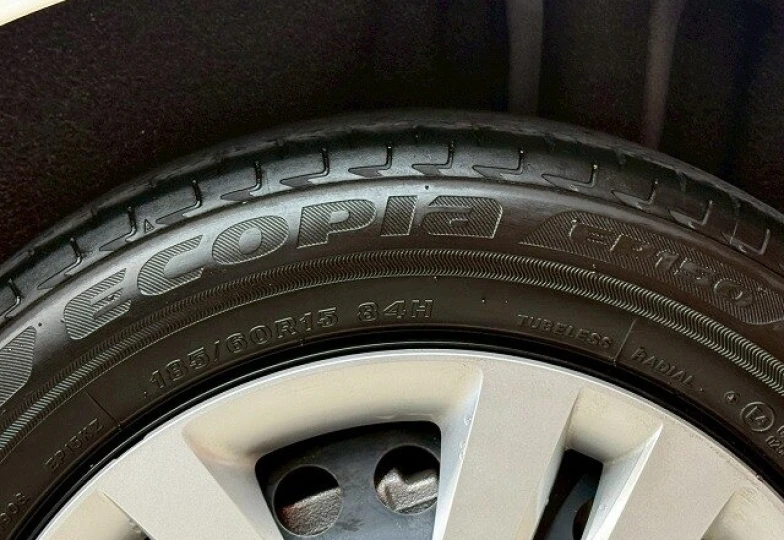 Honda Fit White