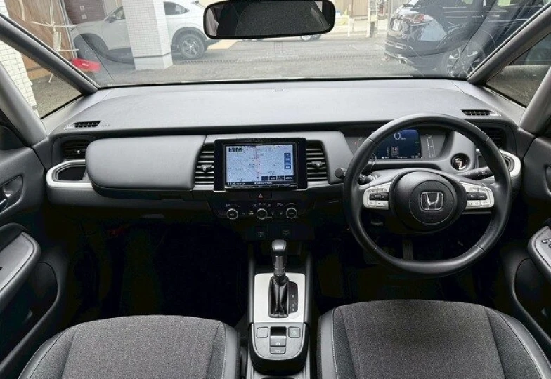Honda Fit White