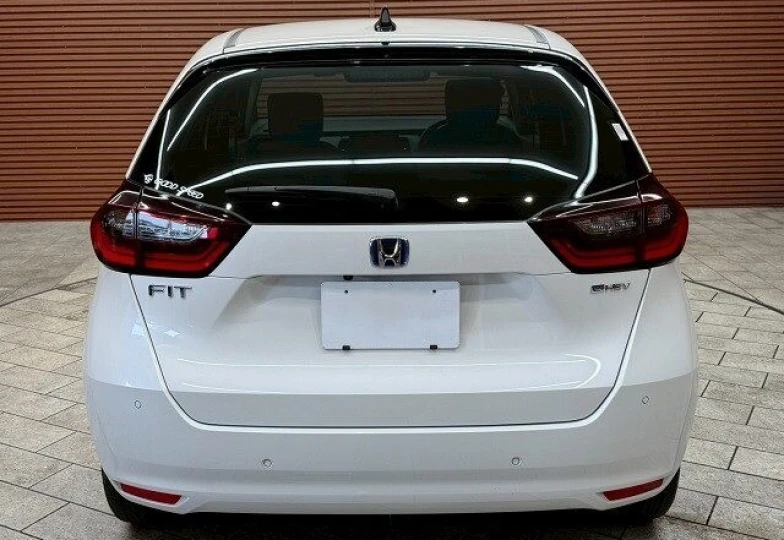 Honda Fit White