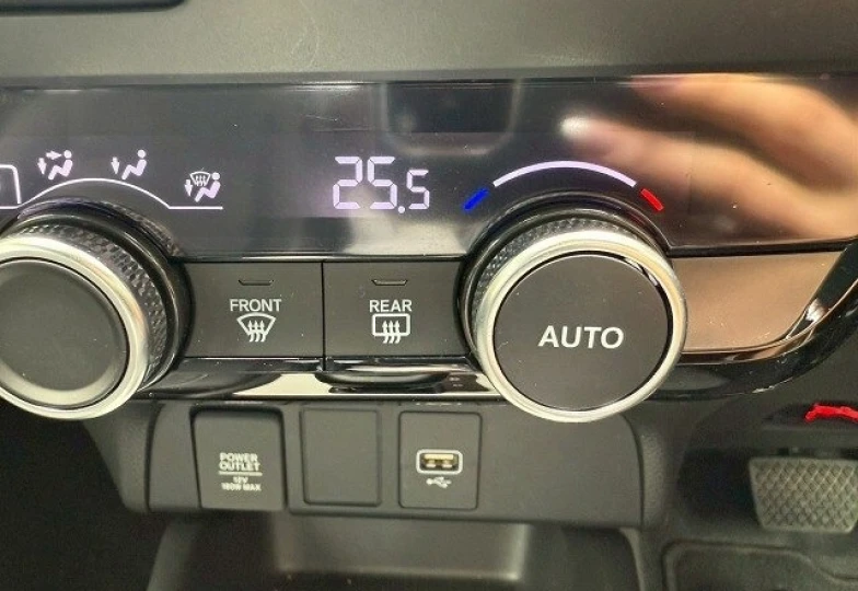 Honda Fit White