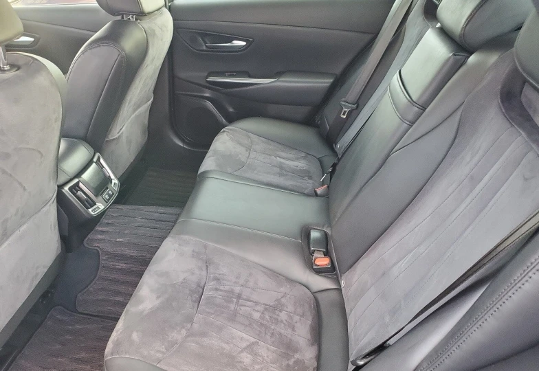 Toyota Crown Синий