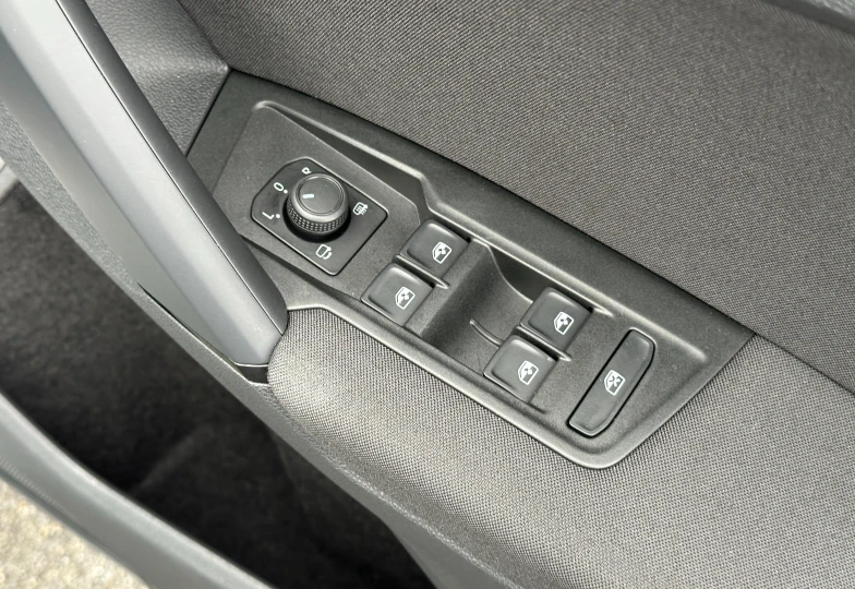 Volkswagen Tiguan Белый