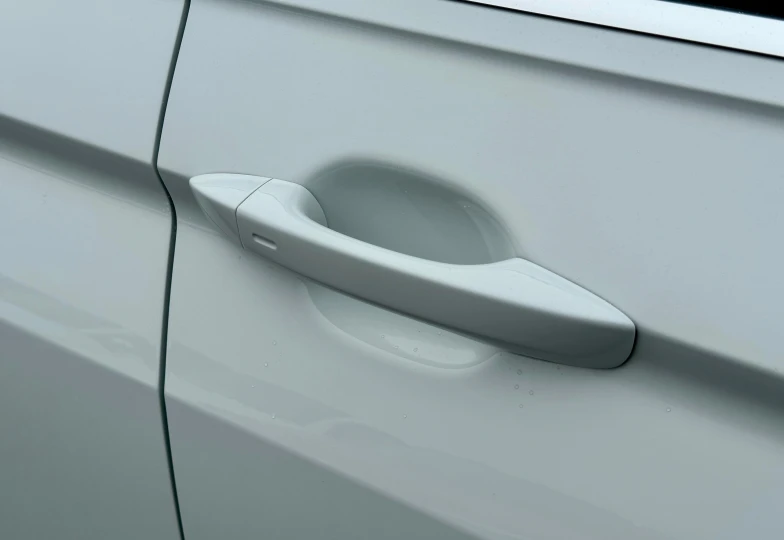 Volkswagen Tiguan Белый
