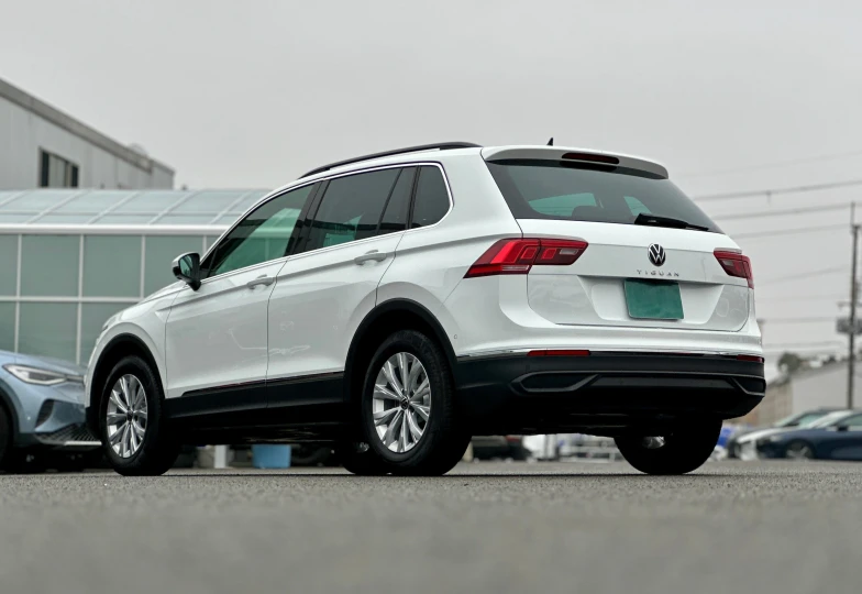 Volkswagen Tiguan Белый