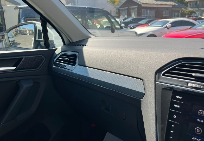 Volkswagen Tiguan White