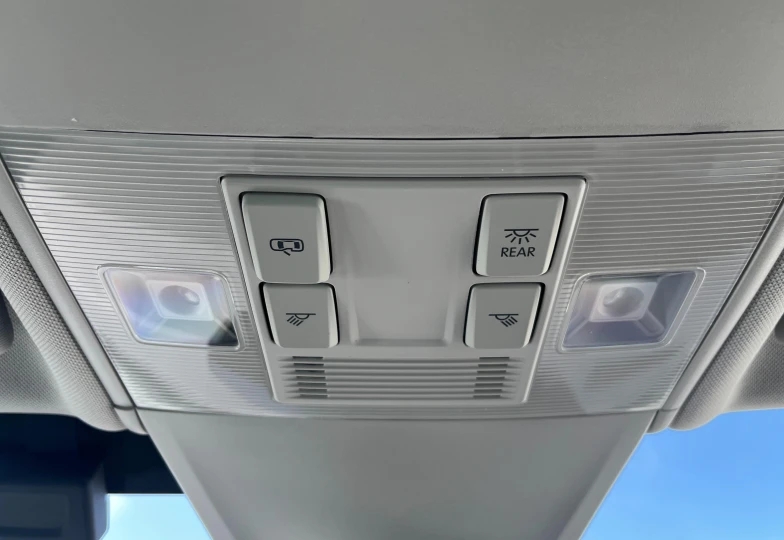 Volkswagen Tiguan White