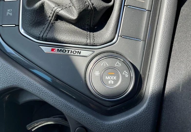 Volkswagen Tiguan White