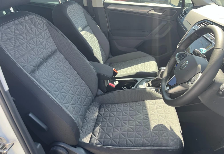 Volkswagen Tiguan White