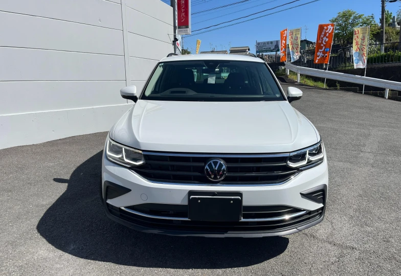 Volkswagen Tiguan White