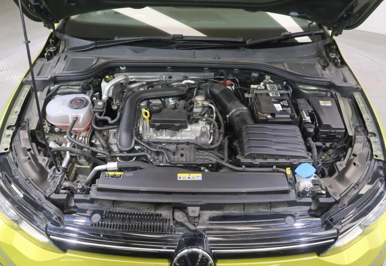 Volkswagen Golf Yellow