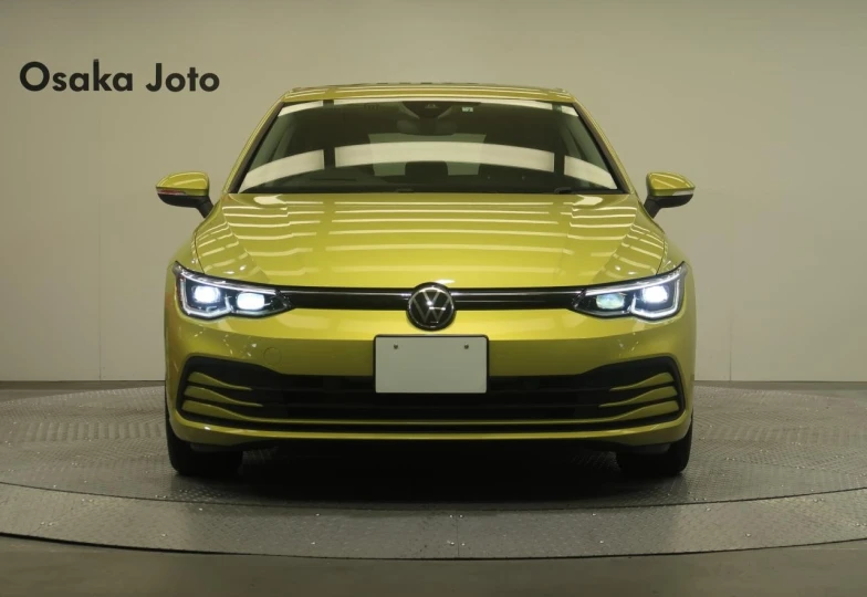 Volkswagen Golf Yellow