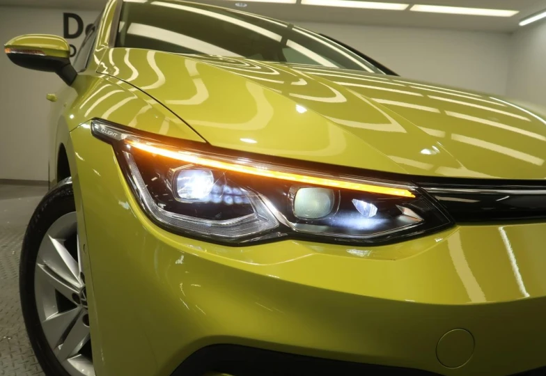 Volkswagen Golf Yellow