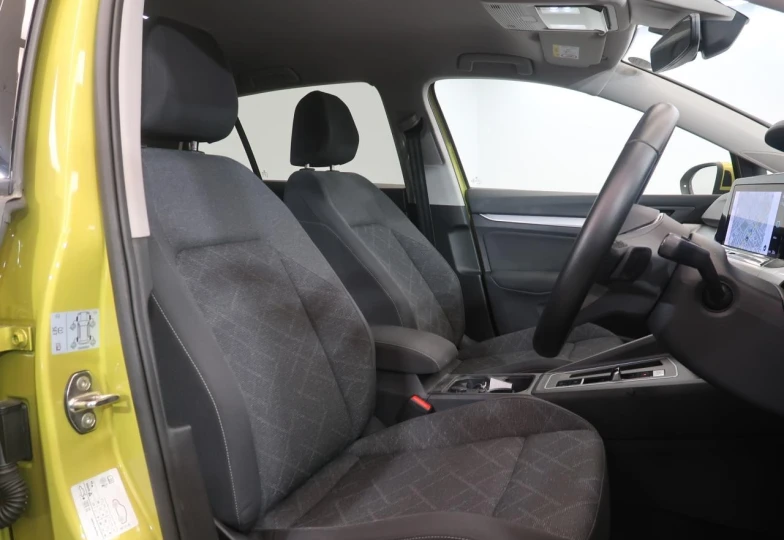 Volkswagen Golf Yellow