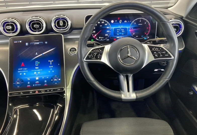 Mercedes C-class Белый
