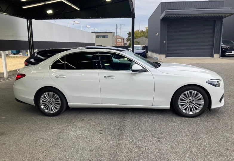 Mercedes C-class Белый