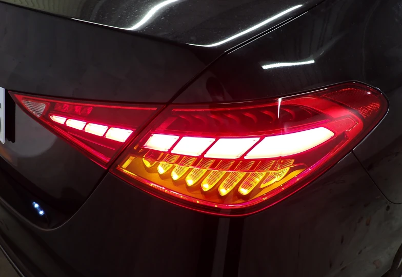 Mercedes C-class Черный