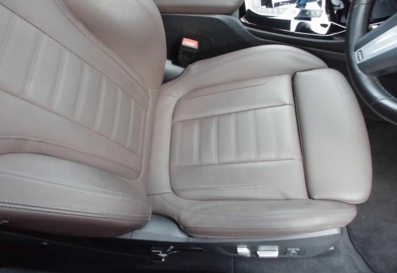 BMW iX3 Белый