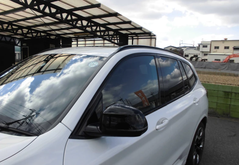 BMW iX3 Белый